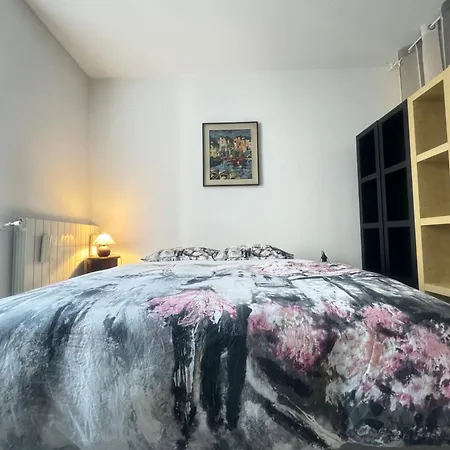 Sunny House-2